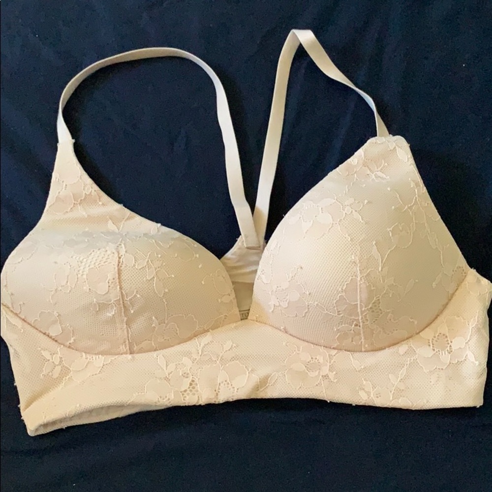 Body by Victoria’s Secret Laced Bralette